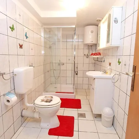 Apartment Fuer 4 Personen Ca 42 Qm In Fazana-surida, Istrien Istrische Riviera Valbandon